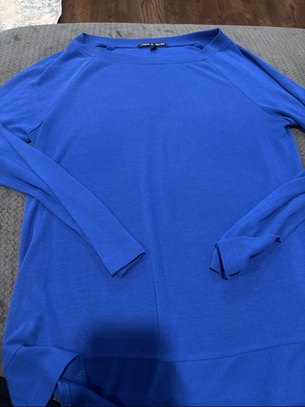 🟢10/$10 - Blue Women's Lightweight Crewneck Sweater